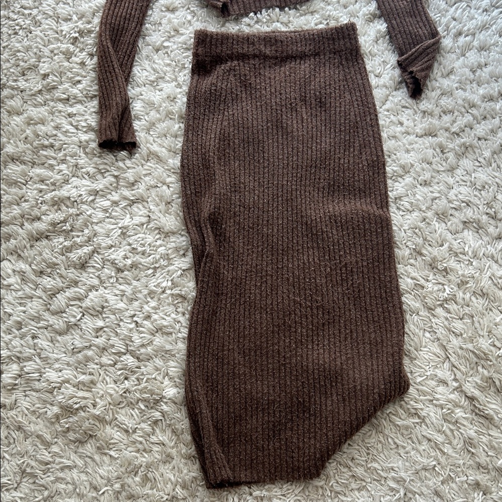 Glassons Chocolate Ribbed Knit Skirt Set - Picture 7 of 7